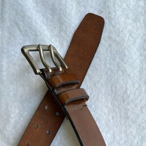 Brand new Banana republic antique brown leather belt